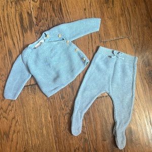 Like-New Zara 2 piece comfy set: size 0-1 months!